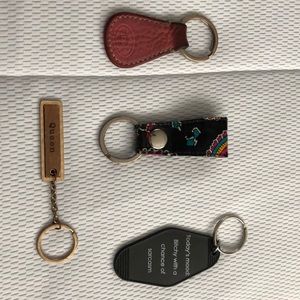Lot of 4 keychains